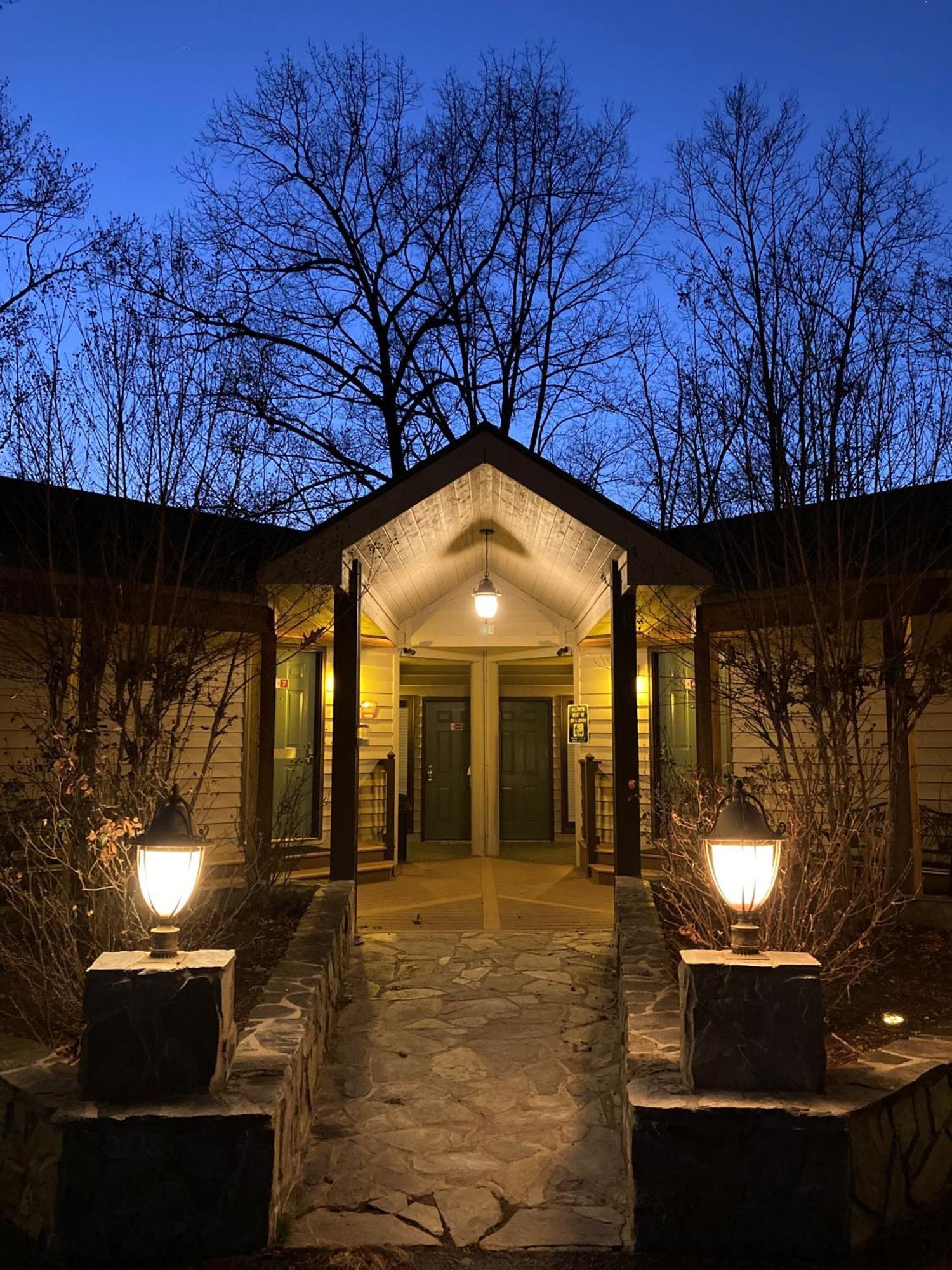 Halesford Harbour Resort - Smith Mountain Lake Moneta Dış mekan fotoğraf