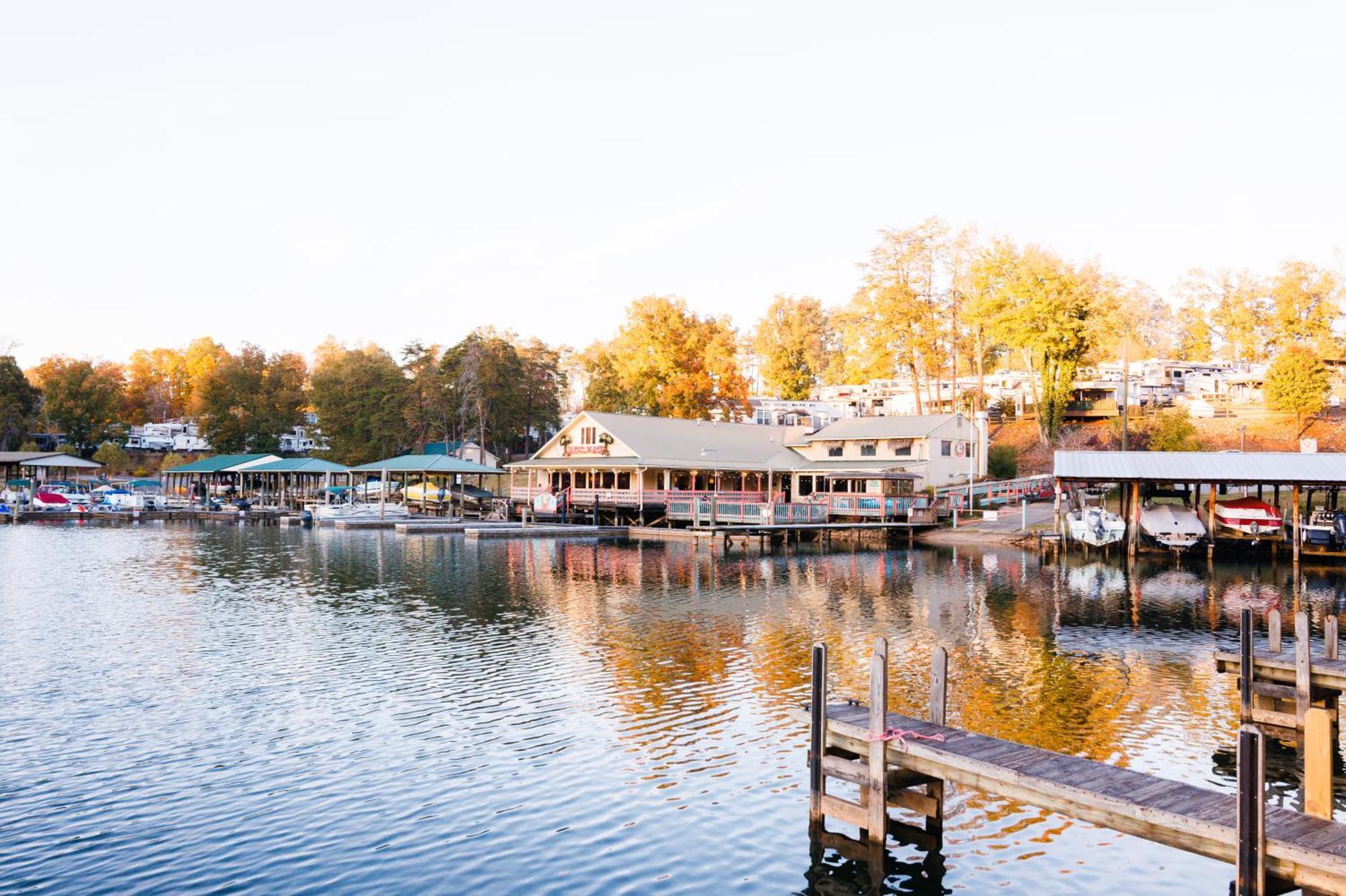 Halesford Harbour Resort - Smith Mountain Lake Moneta Dış mekan fotoğraf